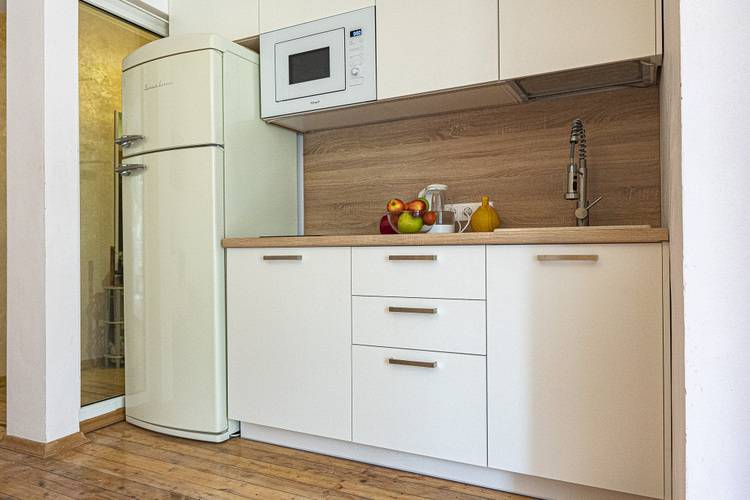 Квартира Капри Хаус Шестиместная Хоста Лофт