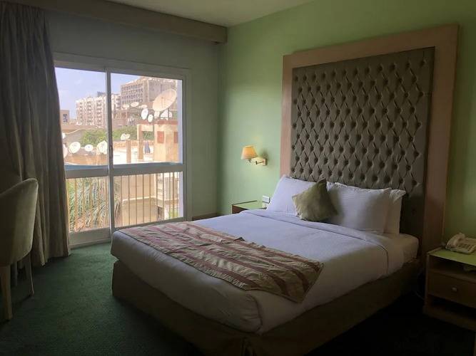 Santana Hotel