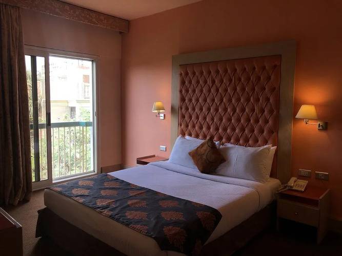 Santana Hotel