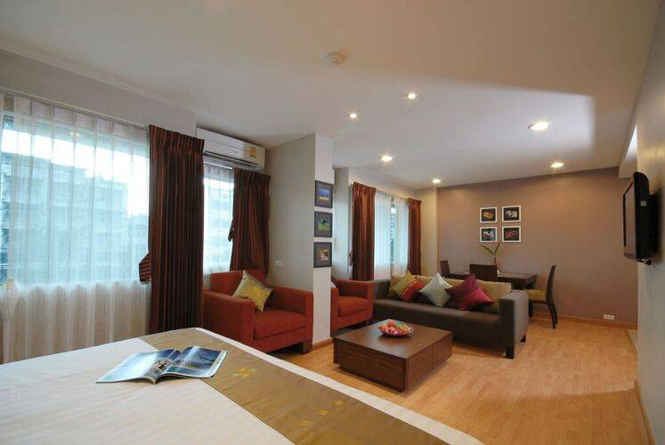 Bangkok Loft Inn