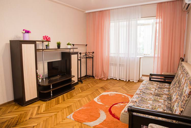 Апартаменты В Самом Центре Сочи С Новым Ремонтом