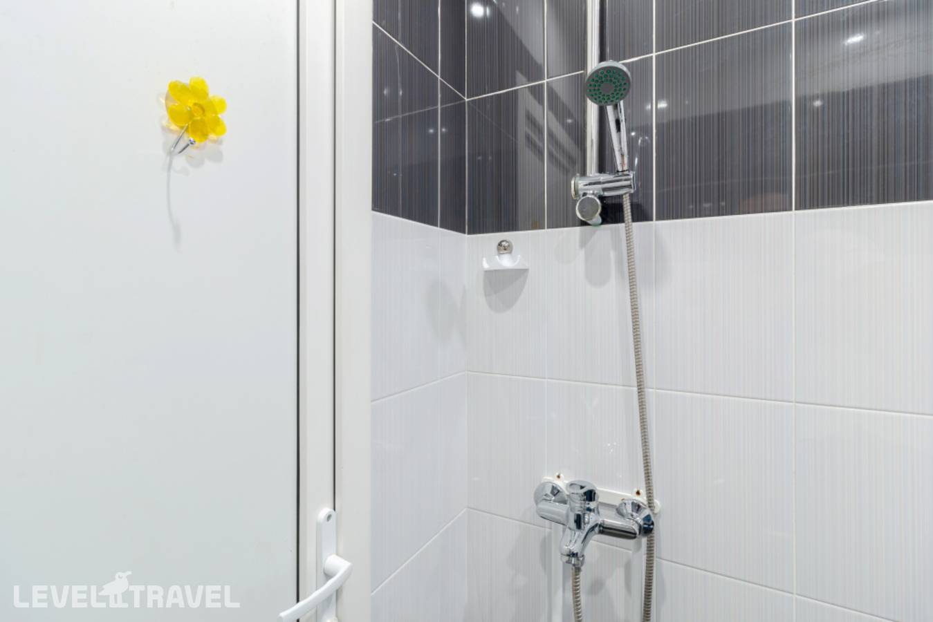 фотографии отеля Квартира Студия Небольшая И Комфортная В Мкр. Кудепста в Россия(Адлер) - фото №7