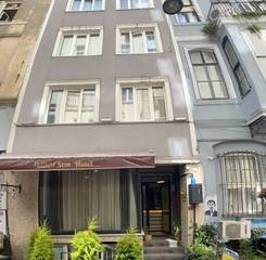 $item['hotel']['name']