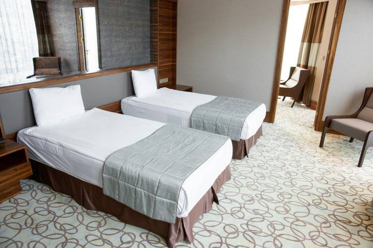 Heaven Vip Airport Hotel