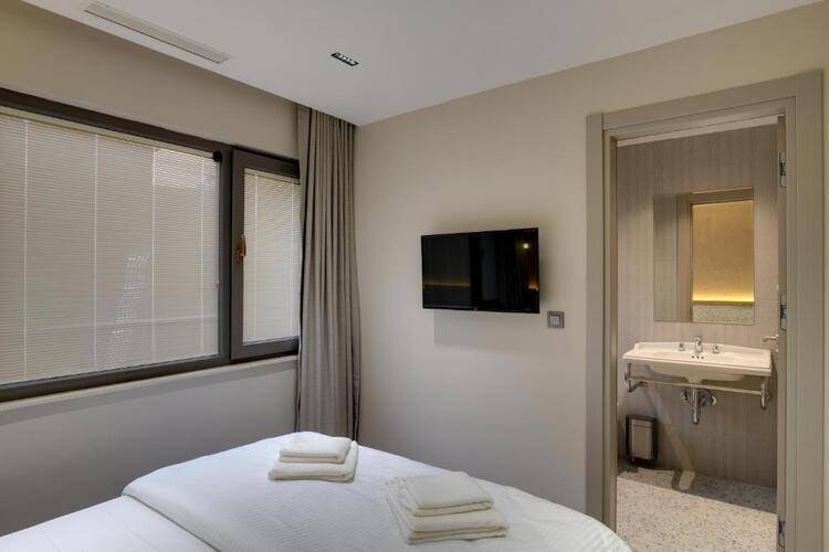 21 Rooms Hotel