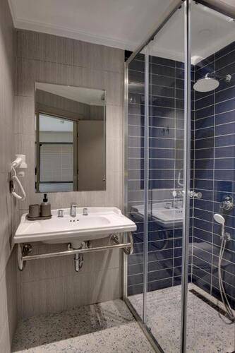 21 Rooms Hotel