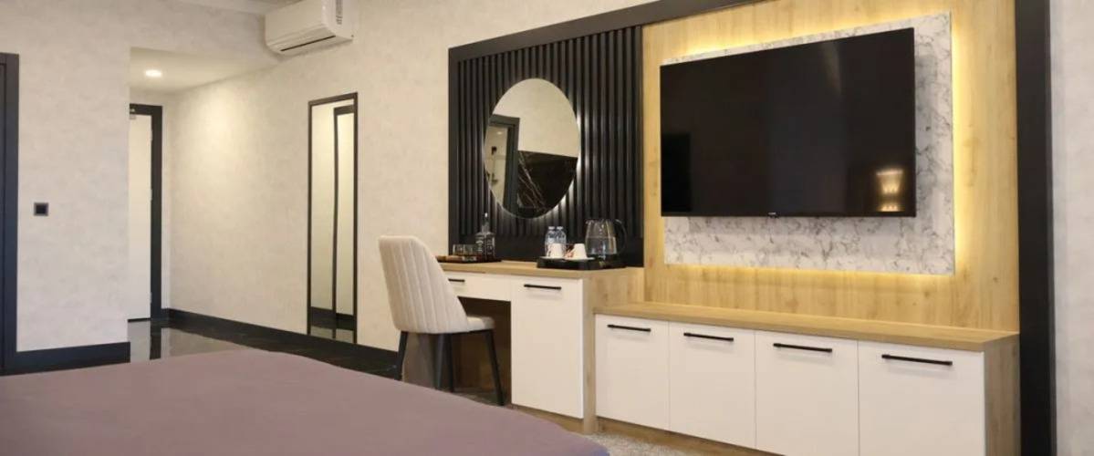 Home Plus Hotel