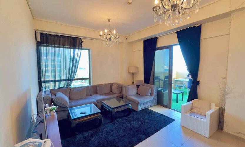 Bollywood Beach Hostel