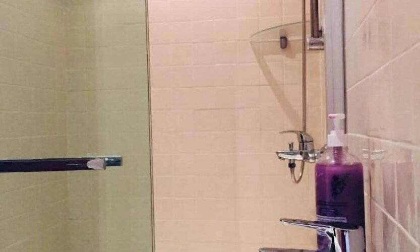 Bollywood Beach Hostel