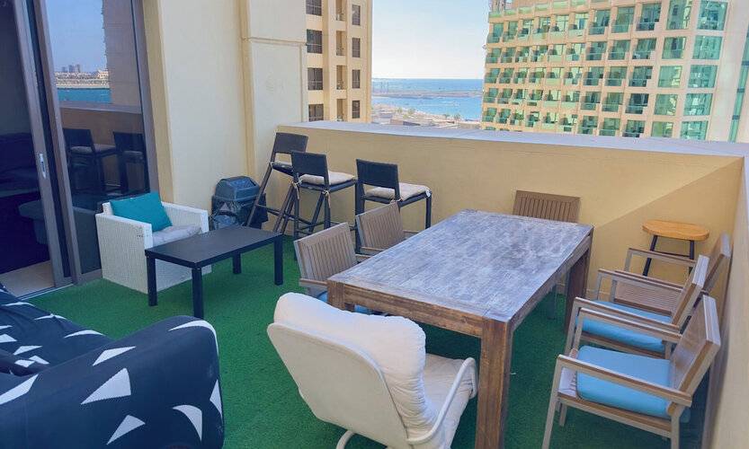 Bollywood Beach Hostel