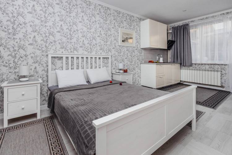 Апартаменты Солнечная Студия Со Своим Двориком