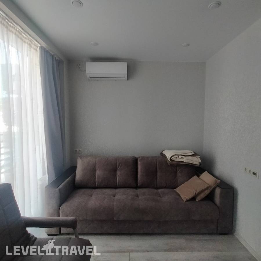 Отель Квартира На Улице Молодогвардейской 2/80 — Сочи, Россия