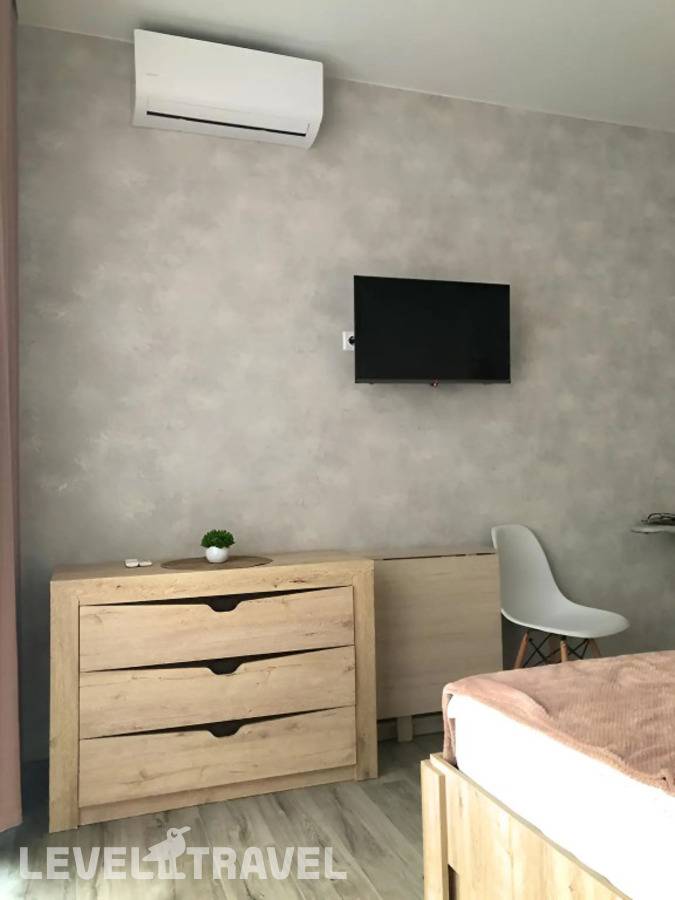 фотографии отеля Квартира-Студия В Жк Морской Квартал в Россия(Вардане) - фото №9