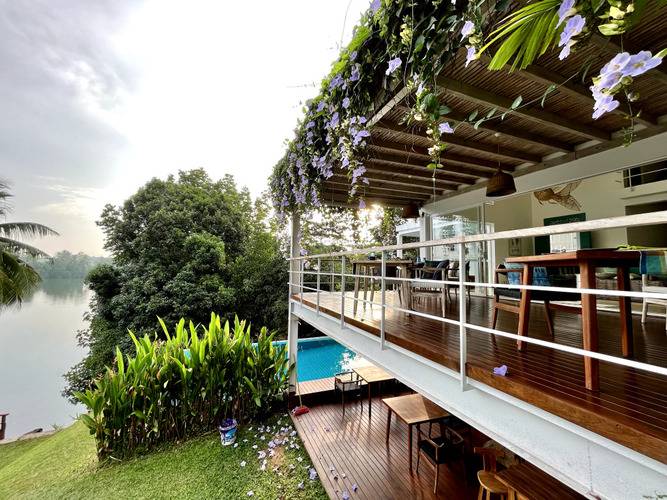 33 Lake Terrace