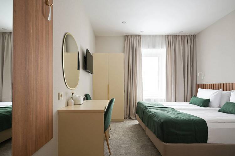 Mirum Hotel