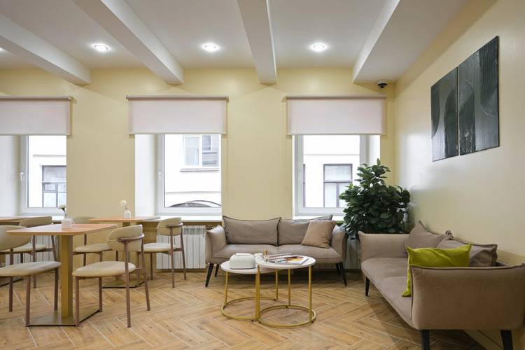 Mirum Hotel