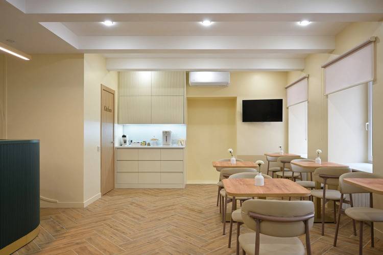 Mirum Hotel