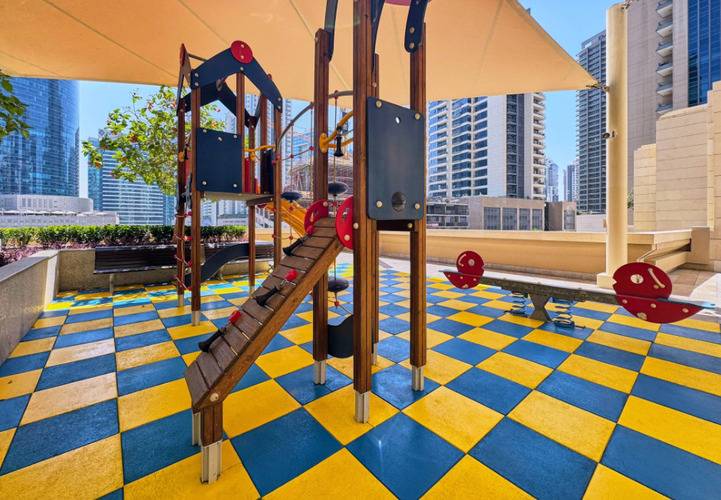 Апартаменты Bnbme Claren Tower Studio