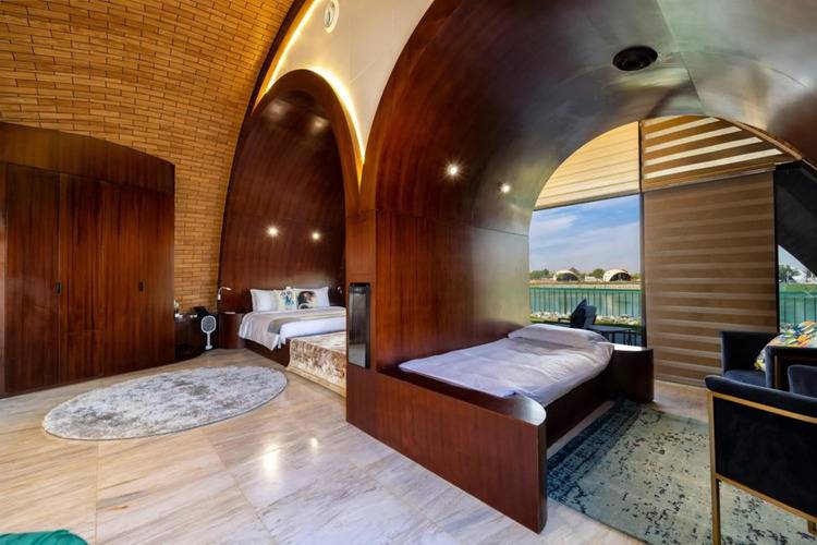 Nirvana Retreat