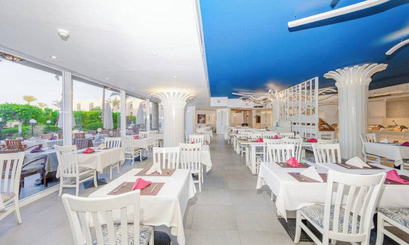 Flamenco Beach And Resort