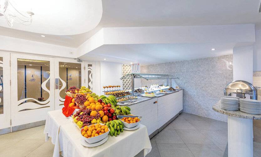 Flamenco Beach And Resort