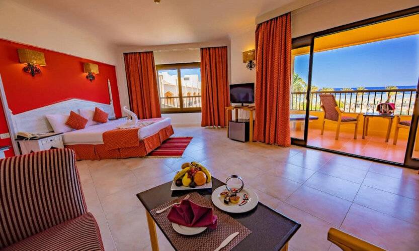 Flamenco Beach And Resort