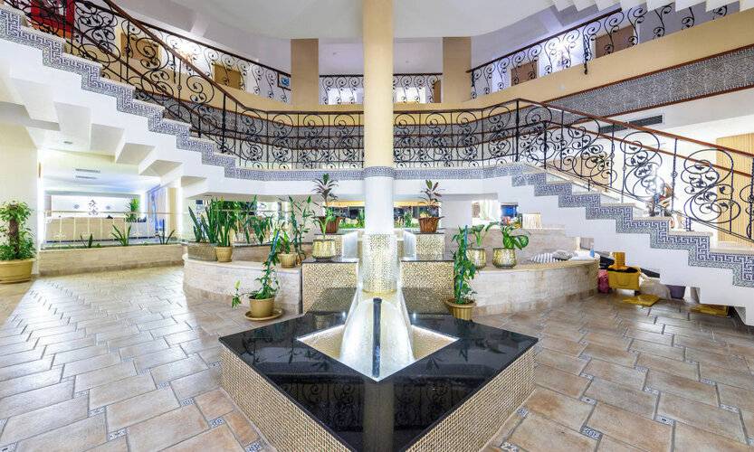 Flamenco Beach And Resort