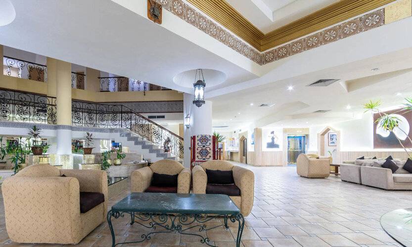 Flamenco Beach And Resort