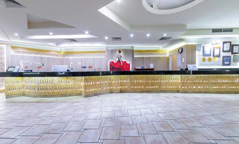 Flamenco Beach And Resort