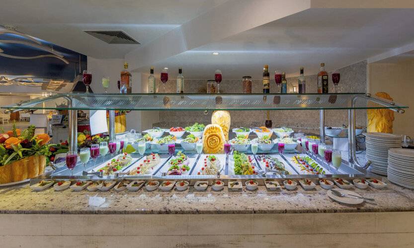 Flamenco Beach And Resort