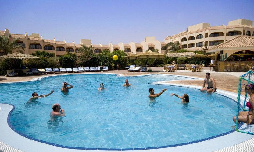 Flamenco Beach And Resort