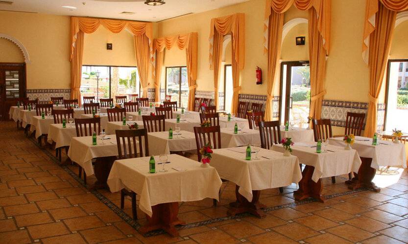 Flamenco Beach And Resort