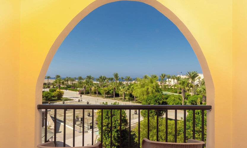 Flamenco Beach And Resort