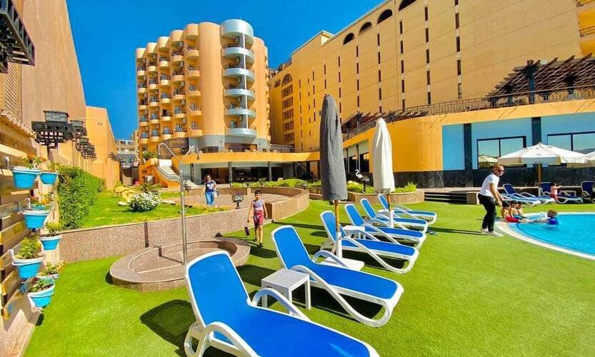 Lotus Luxor Hotel