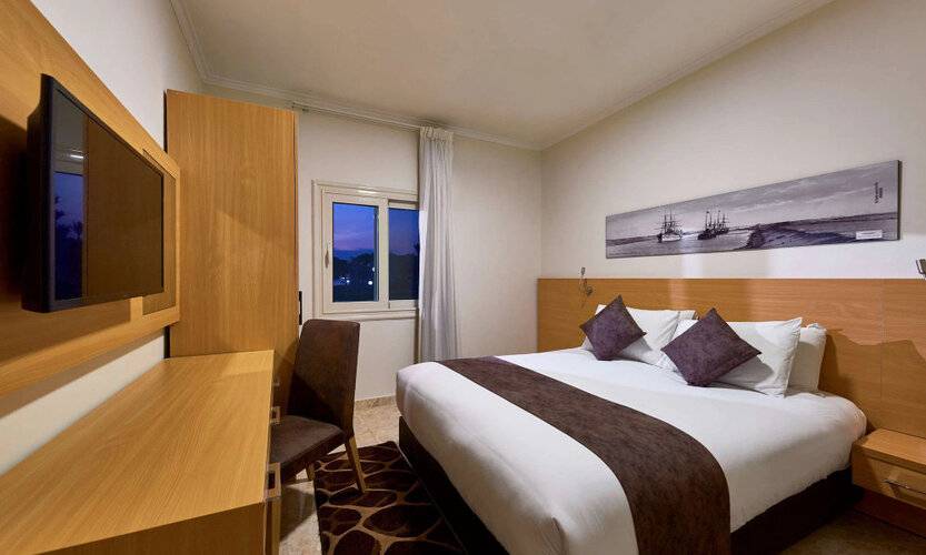 Mercure Ismailia Forsan Island Hotel