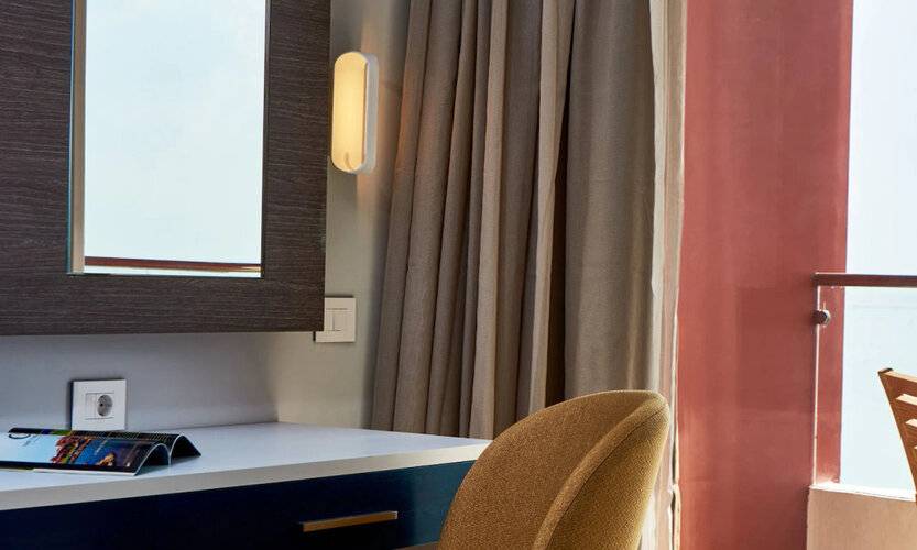 Mercure Ismailia Forsan Island Hotel