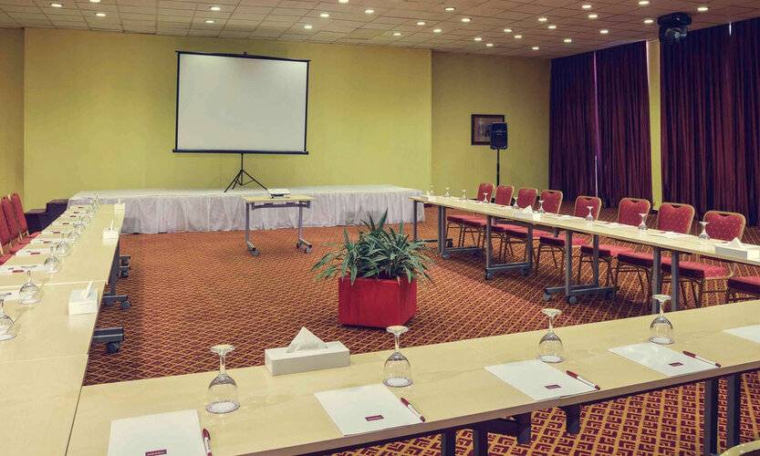 Mercure Ismailia Forsan Island Hotel