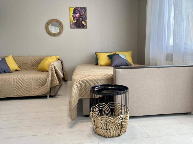 Apartments Compass Group (Компас Групп) На Джанбровского 5 Апартаменты