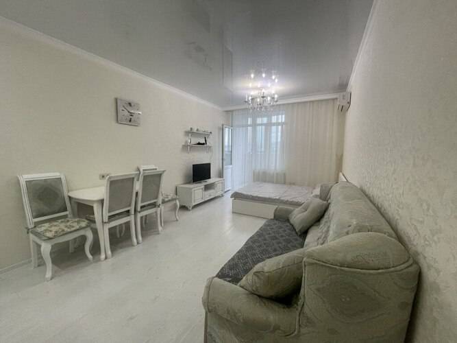 Квартира Уютная В Центре У Моря