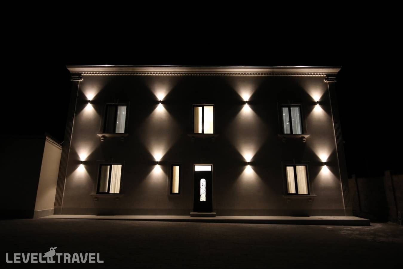 Отель Louvre Home — Севан, Армения