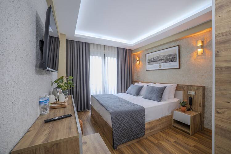 Ozer Palace Hotel