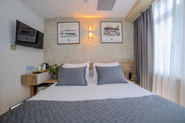 Ozer Palace Hotel