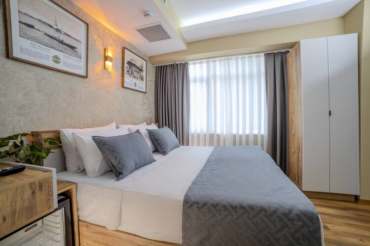 Ozer Palace Hotel