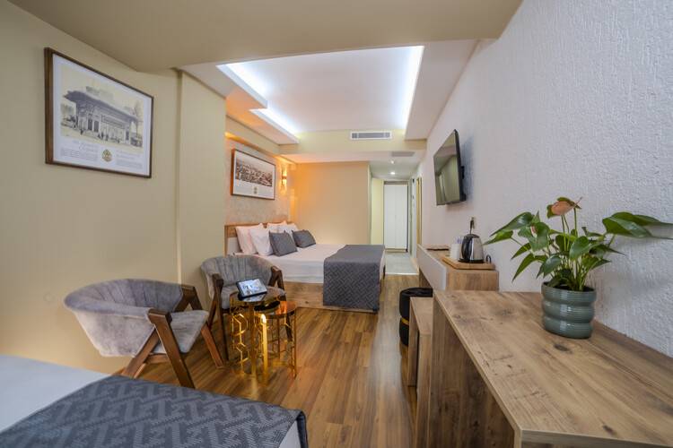 Ozer Palace Hotel