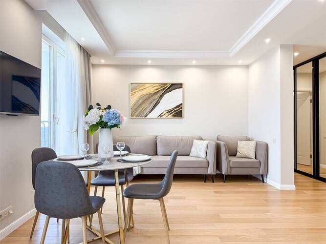 Граф Толстой2 Жк