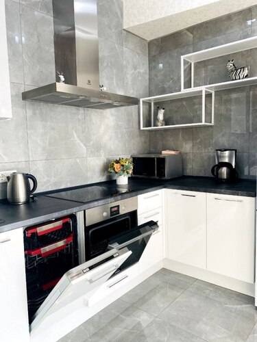 Квартира Шикарный Вид На Море И Морпорт