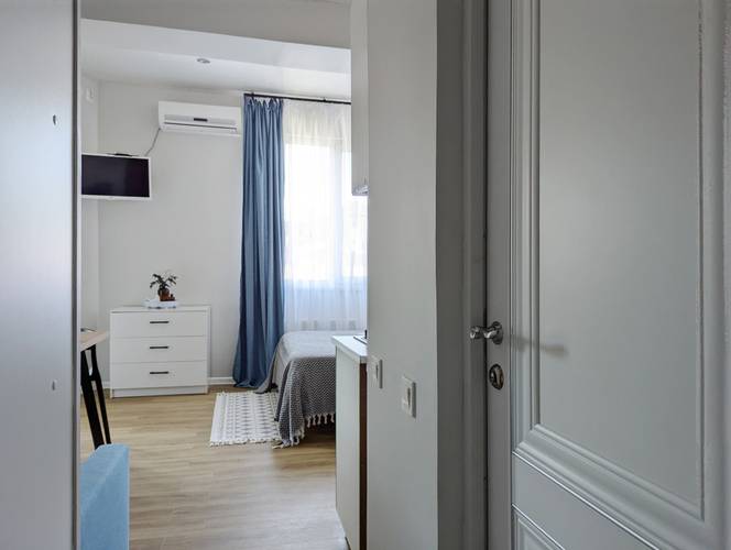 Квартира Студия У Ж/Д Адлер 900 М До Моря