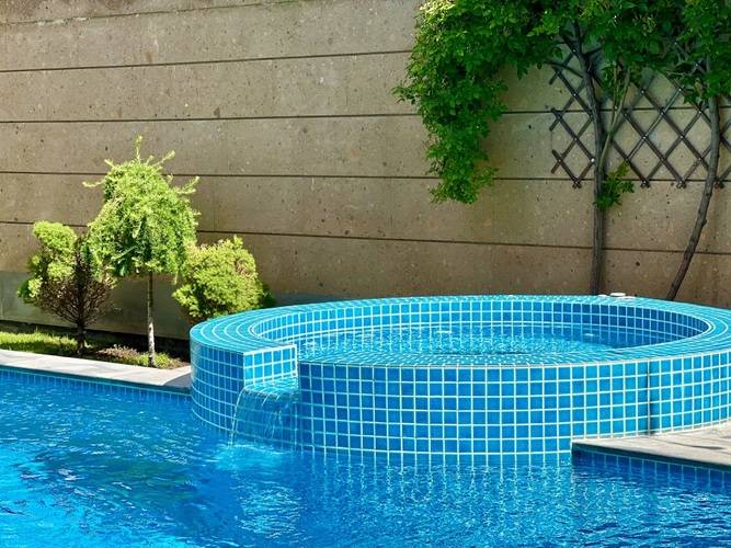 Вилла Luxury С Бассейном И Джакузи