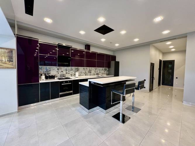 Вилла Luxury С Бассейном И Джакузи