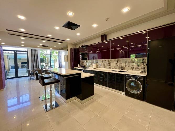 Вилла Luxury С Бассейном И Джакузи